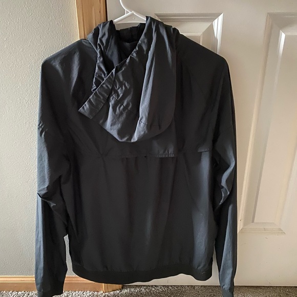 Mens Nike windbreaker jacket - Picture 2 of 2